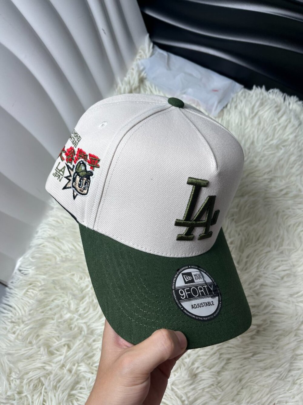 New Era LA Dodgers 9FORTY White Green Adjustable Embroidered Cap